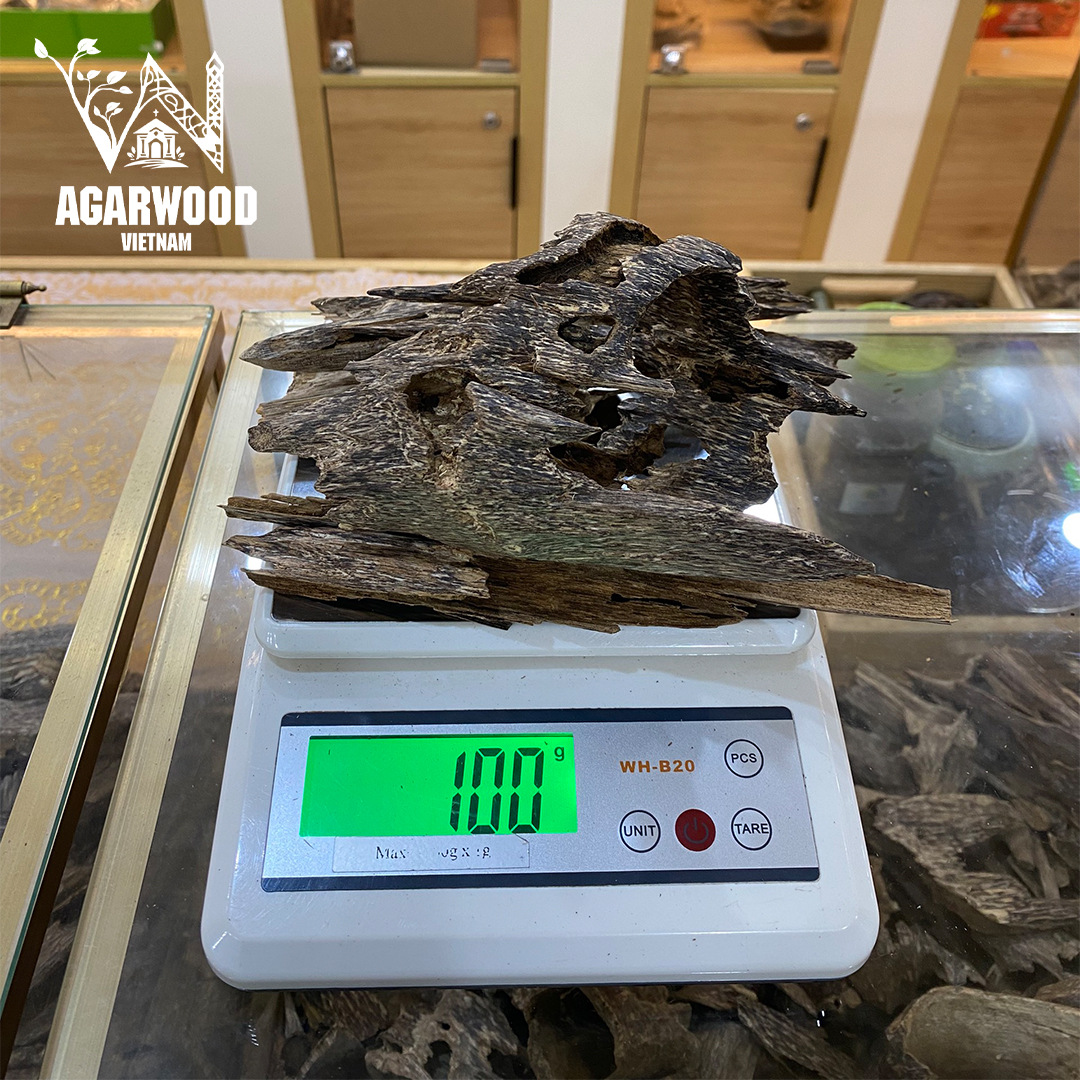 Ant Wood Oud Chips Super Special-1