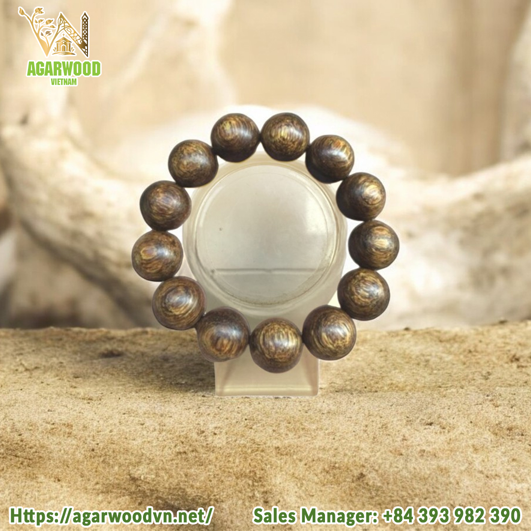 Superior Natural VietNam Oud Bead Bracelet 14mm